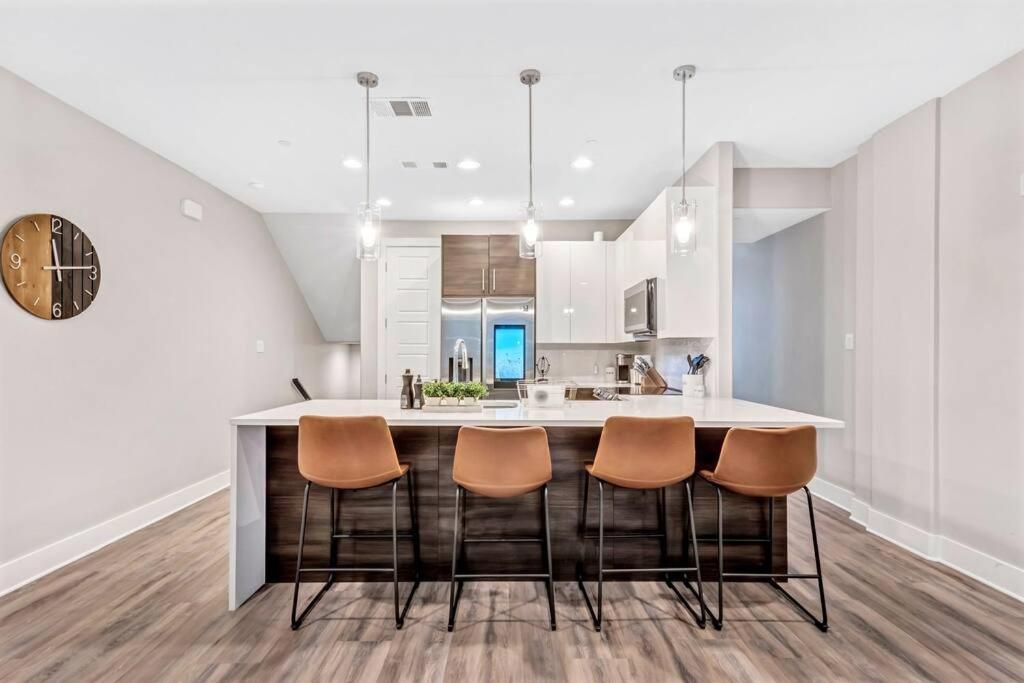 Private Rooftop Patio + 4 Story Home In Downtown Fw Fort Worth Exteriör bild